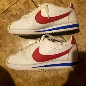 Nike cortez old school